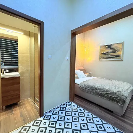 Shiny Gem In Basillica With Sauna * Budapest