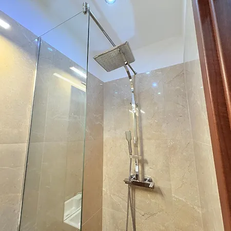 Shiny Gem In Basillica With Sauna * Budapest